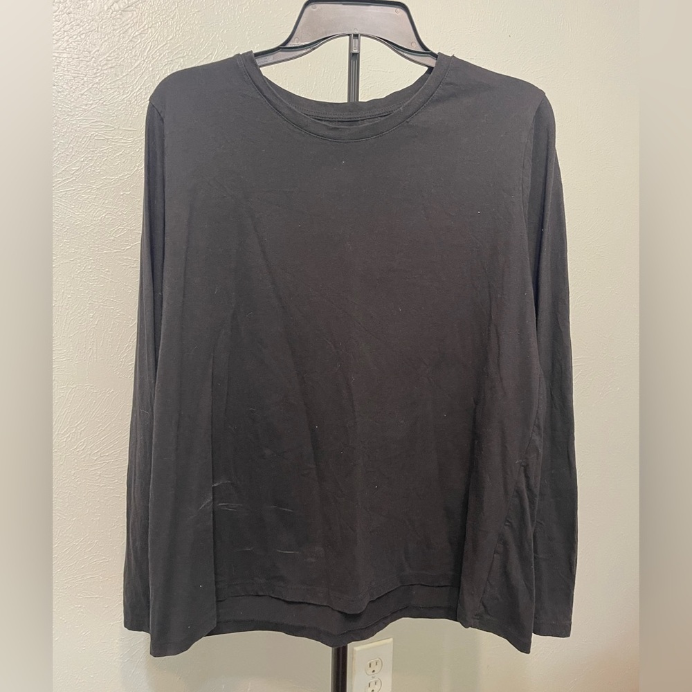 Time and Tru Charcoal Long Sleeve Top